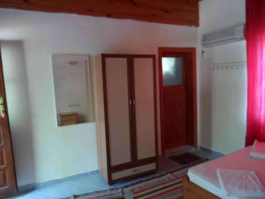 Engin Pension Çıralı Zimmer foto